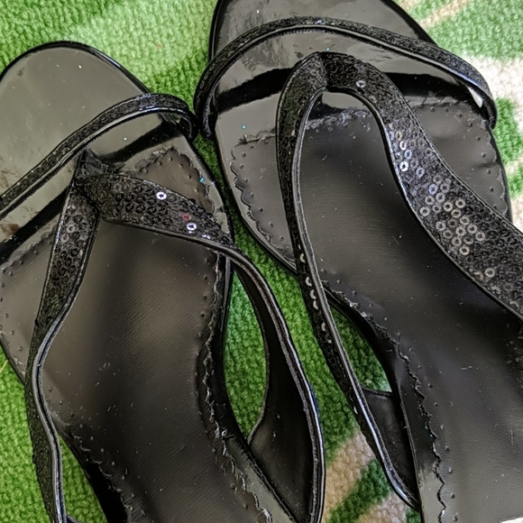 Heels - Picture 5 of 7